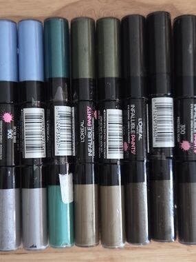 L'Oreal Infallible Paints Eye Shadow Sticks - Blue, Teal, Olive, Black, Lot 10pc